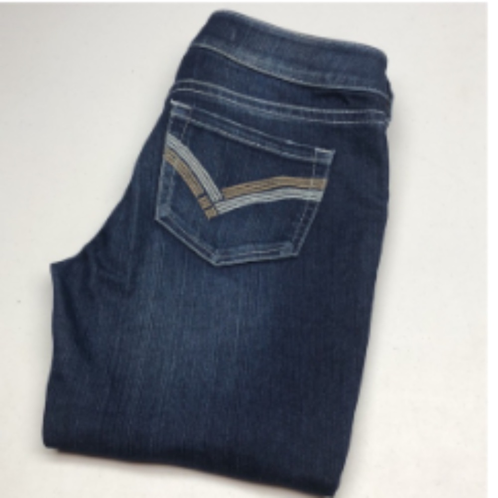 LIKE NEW BRODY MID-RISE DENIM CAPRIS 27x22 ⭐️